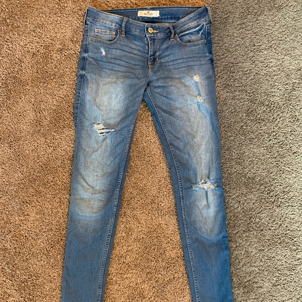 Hollister Super Skinny Jeans